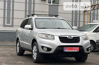 Внедорожник / Кроссовер Hyundai Santa FE 2011 в Ровно