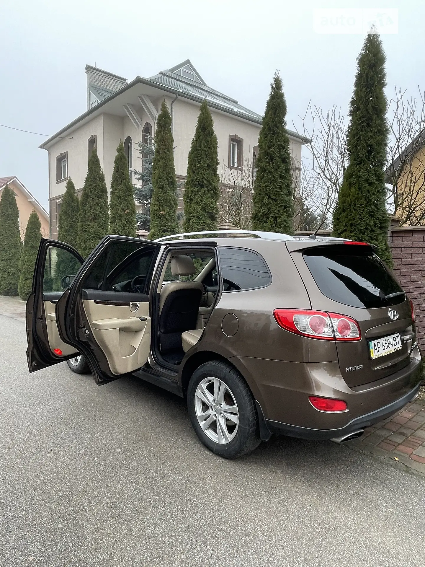 2010 Hyundai Santa Fe - мініатюра 35