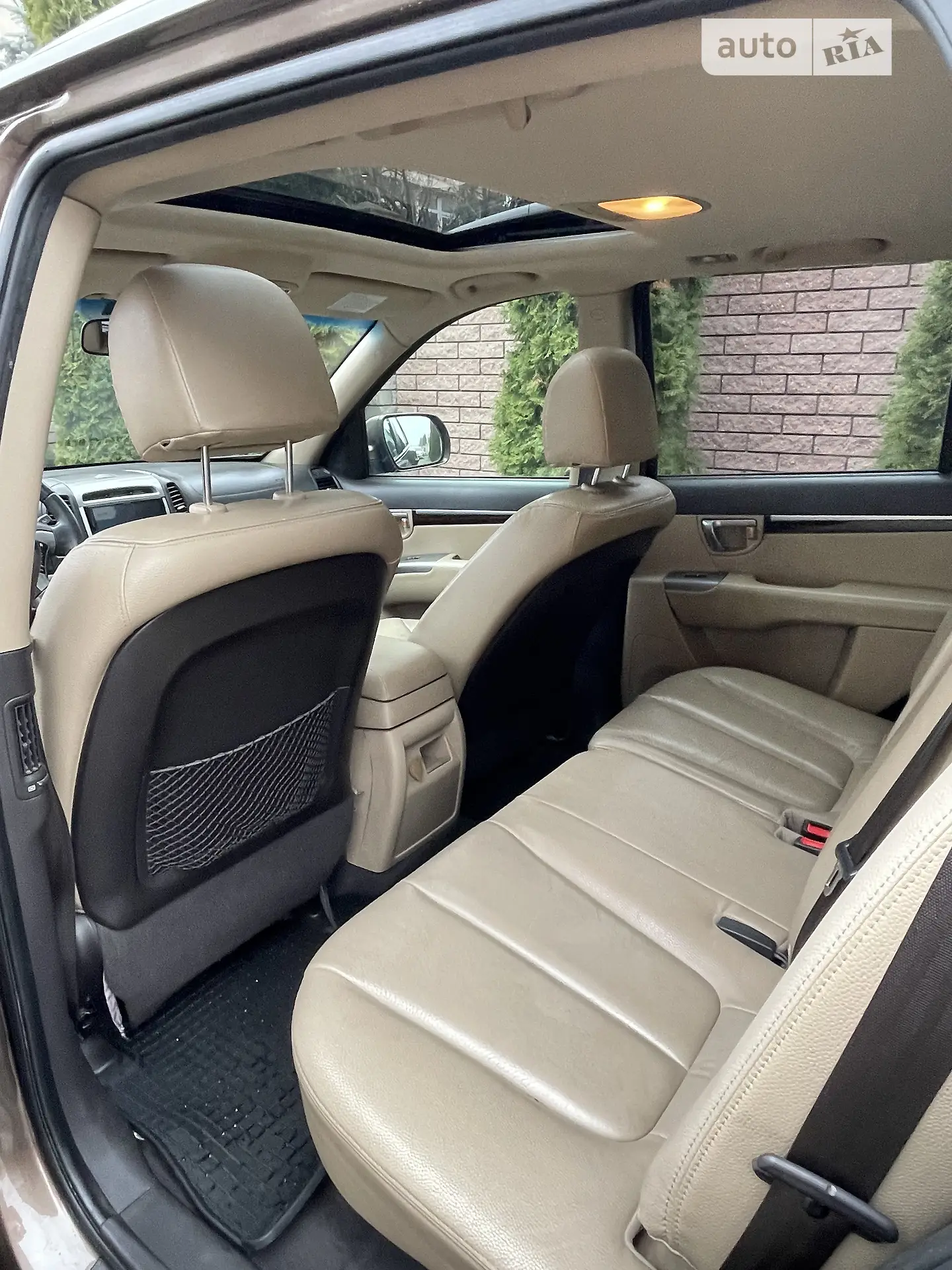 2010 Hyundai Santa Fe - мініатюра 40