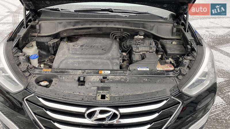 Позашляховик / Кросовер Hyundai Santa FE 2012 в Богодухіву