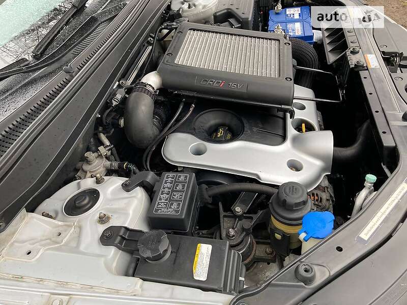 Позашляховик / Кросовер Hyundai Santa FE 2007 в Броварах фото 7 Позашляховик / Кросовер Hyundai Santa FE 2007 в Броварах