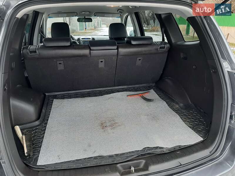 Позашляховик / Кросовер Hyundai Santa FE 2011 в Кам'янець-Подільському