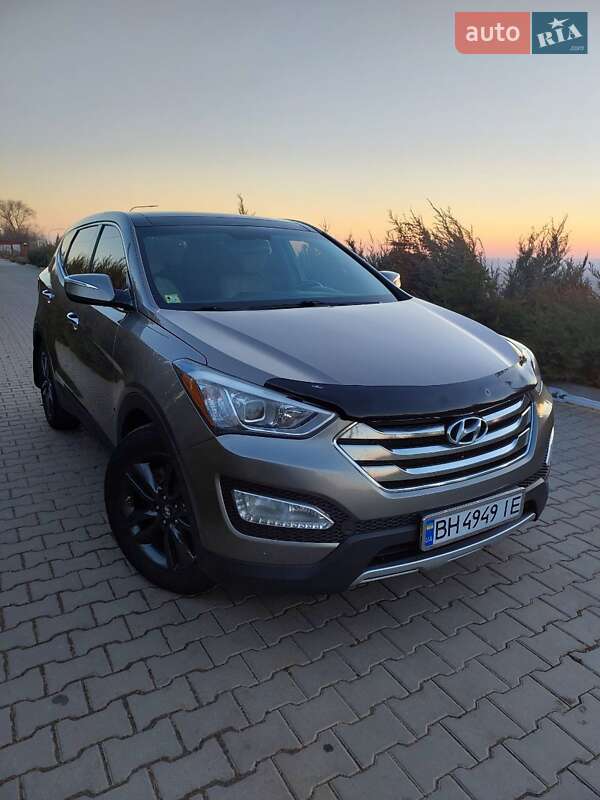 Позашляховик / Кросовер Hyundai Santa FE 2013 в Одесі