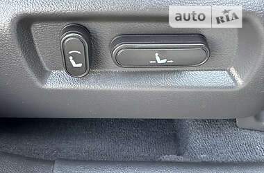 Внедорожник / Кроссовер Hyundai Santa FE 2011 в 