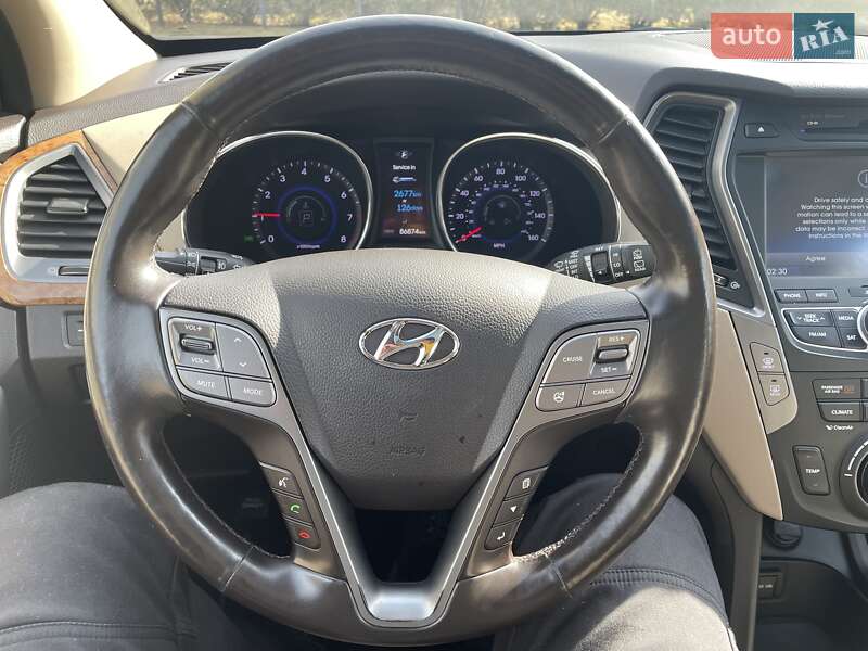Позашляховик / Кросовер Hyundai Santa FE 2012 в Дніпрі