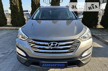 Позашляховик / Кросовер Hyundai Santa FE 2015 в Львові