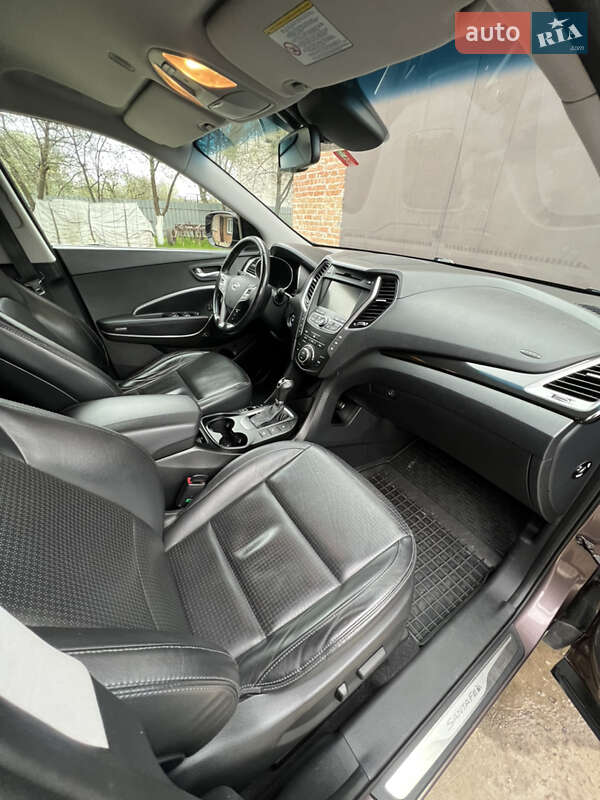 Позашляховик / Кросовер Hyundai Santa FE 2012 в Львові фото 17 Позашляховик / Кросовер Hyundai Santa FE 2012 в Львові