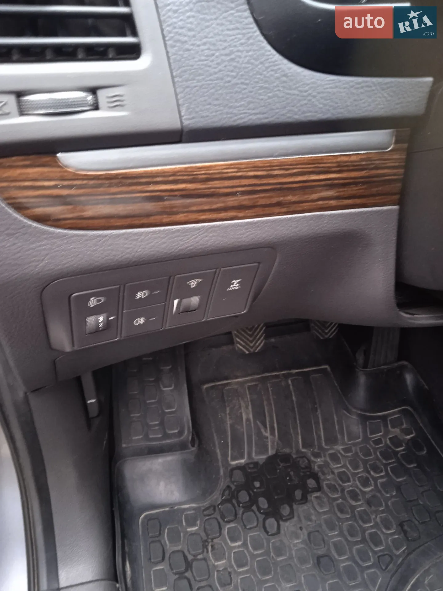 2012 Hyundai Santa Fe - мініатюра 12