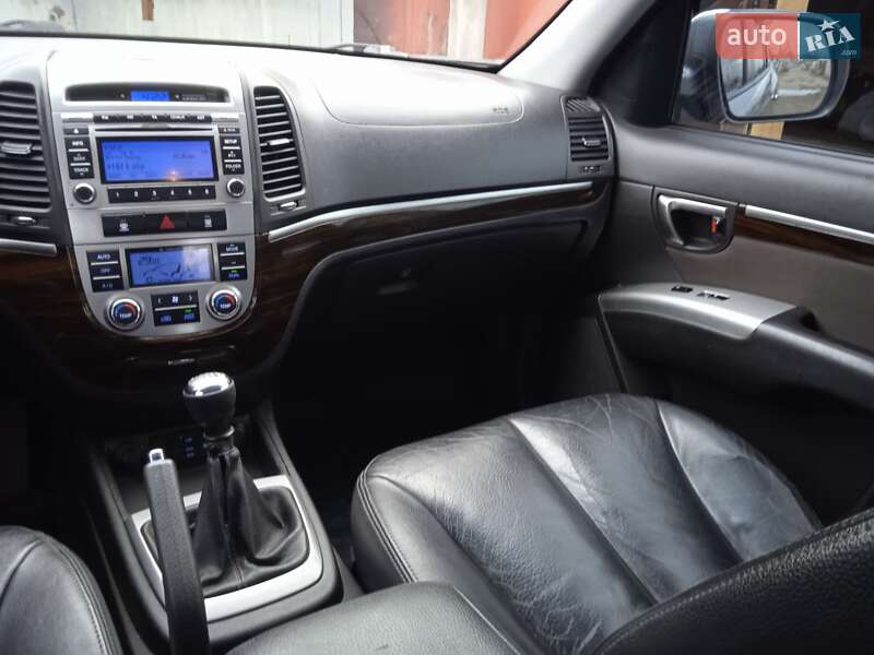 Внедорожник / Кроссовер Hyundai Santa FE 2012 в Дрогобыче фото 16 Внедорожник / Кроссовер Hyundai Santa FE 2012 в Дрогобыче