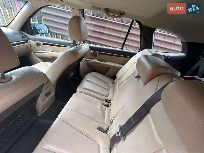 Внедорожник / Кроссовер Hyundai Santa FE 2010 в Барышевке