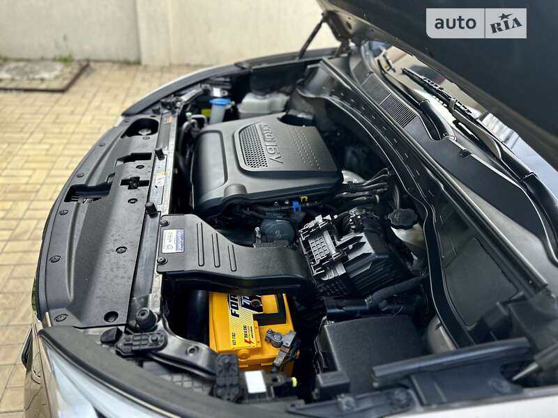 Внедорожник / Кроссовер Hyundai Santa FE 2013 в Одессе