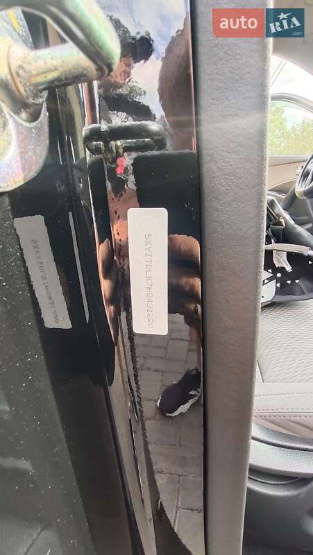 Позашляховик / Кросовер Hyundai Santa FE 2016 в Кривому Розі