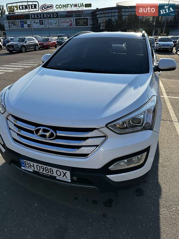 Внедорожник / Кроссовер Hyundai Santa FE 2015 в Одессе фото 7 Внедорожник / Кроссовер Hyundai Santa FE 2015 в Одессе