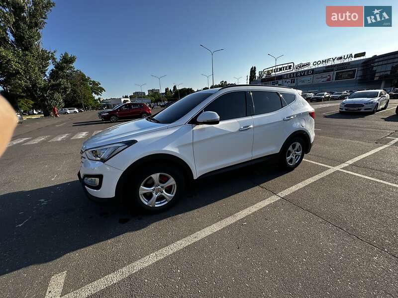 Внедорожник / Кроссовер Hyundai Santa FE 2015 в Одессе фото 6 Внедорожник / Кроссовер Hyundai Santa FE 2015 в Одессе