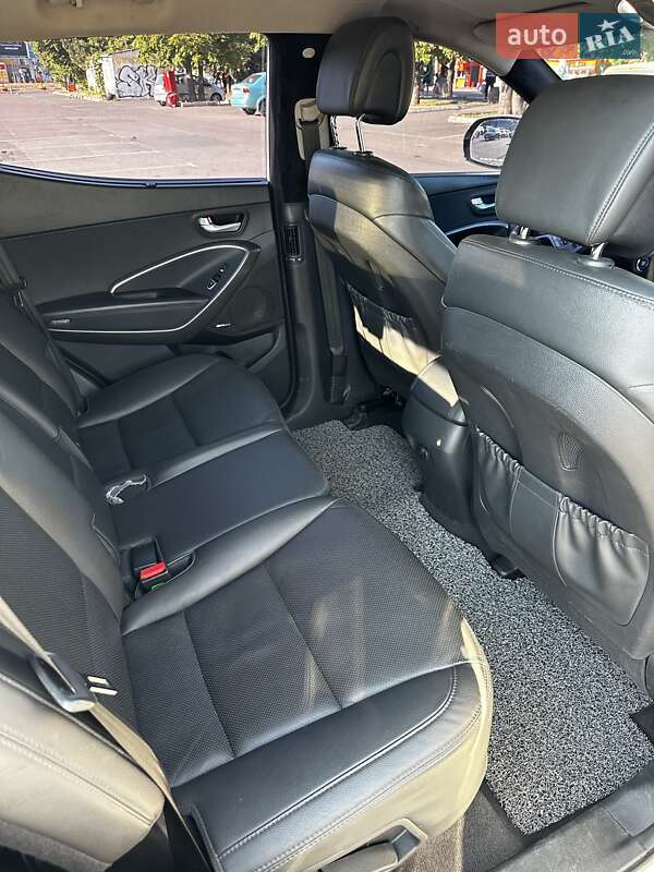 Внедорожник / Кроссовер Hyundai Santa FE 2015 в Одессе фото 10 Внедорожник / Кроссовер Hyundai Santa FE 2015 в Одессе