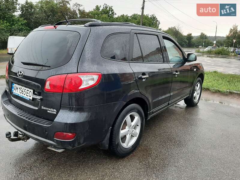 Позашляховик / Кросовер Hyundai Santa FE 2006 в Чернігові