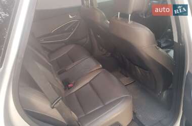 Внедорожник / Кроссовер Hyundai Santa FE 2013 в 