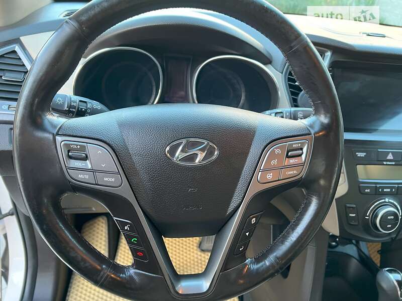 Позашляховик / Кросовер Hyundai Santa FE 2013 в Білій Церкві