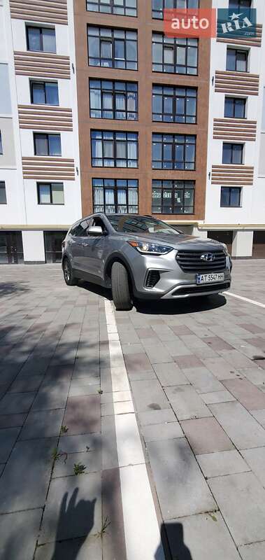 Внедорожник / Кроссовер Hyundai Santa FE 2016 в Ивано-Франковске