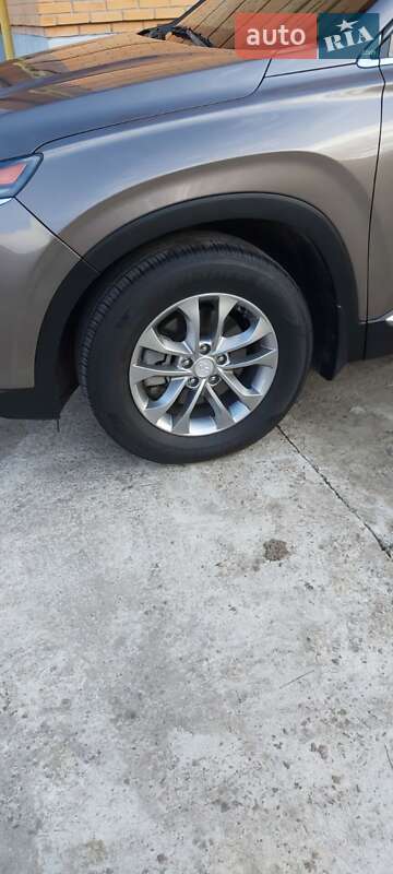 Позашляховик / Кросовер Hyundai Santa FE 2019 в Носівці