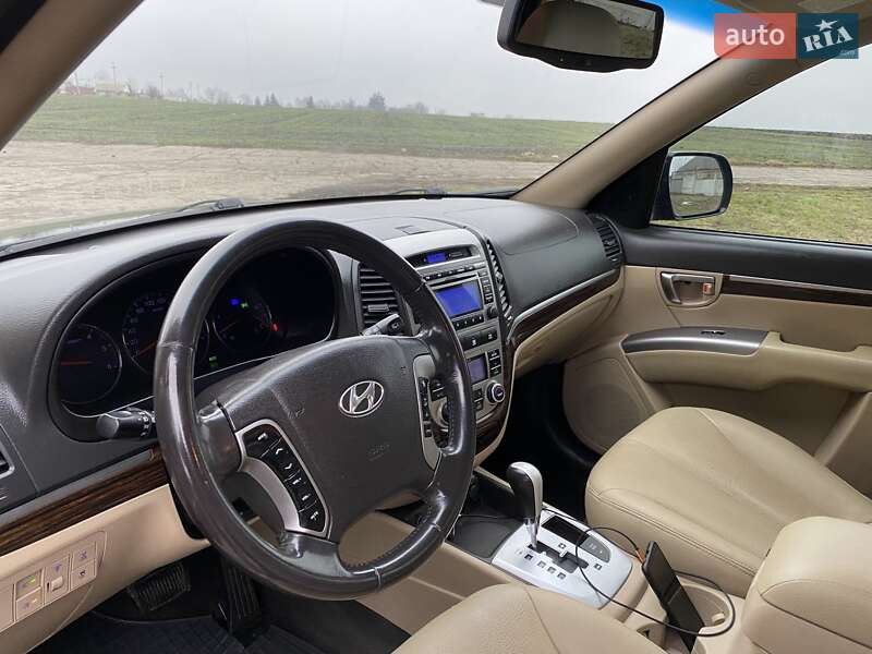 Позашляховик / Кросовер Hyundai Santa FE 2010 в Любашівці