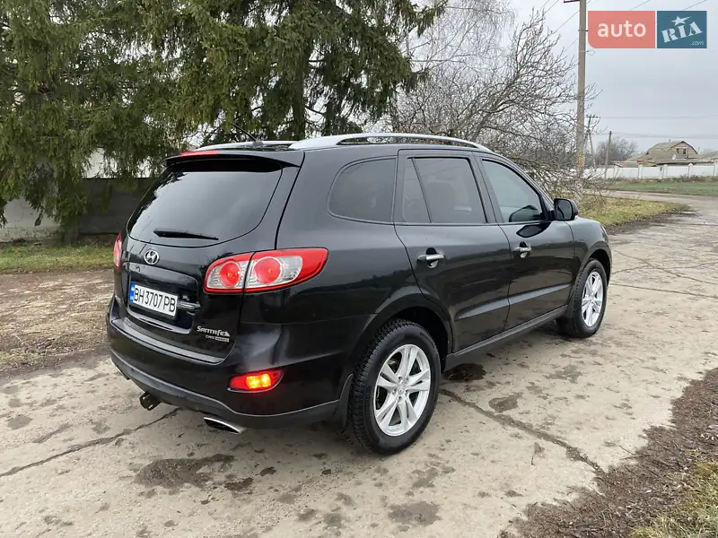 Hyundai Santa FE