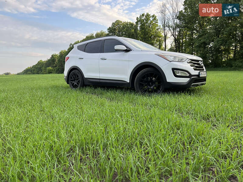 Внедорожник / Кроссовер Hyundai Santa FE 2012 в Житомире фото 2 Внедорожник / Кроссовер Hyundai Santa FE 2012 в Житомире