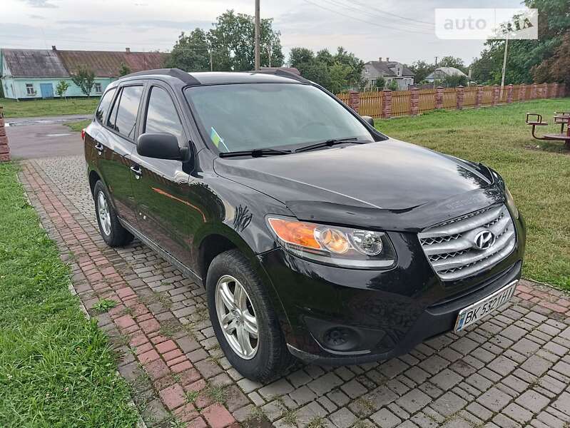 Внедорожник / Кроссовер Hyundai Santa FE 2012 в Дубно