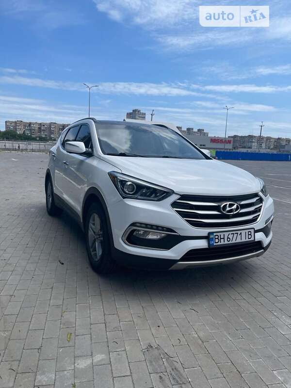 Позашляховик / Кросовер Hyundai Santa FE 2016 в Одесі