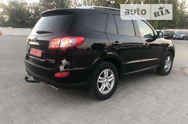 Внедорожник / Кроссовер Hyundai Santa FE 2010 в 