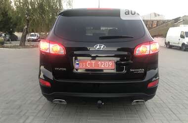 Внедорожник / Кроссовер Hyundai Santa FE 2010 в 