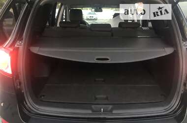 Внедорожник / Кроссовер Hyundai Santa FE 2010 в 