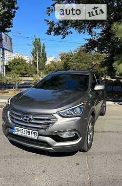 Позашляховик / Кросовер Hyundai Santa FE 2016 в 
