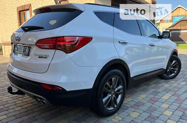 Внедорожник / Кроссовер Hyundai Santa FE 2013 в 