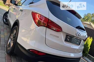 Внедорожник / Кроссовер Hyundai Santa FE 2013 в 