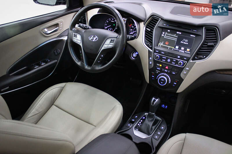 Позашляховик / Кросовер Hyundai Santa FE 2018 в Одесі фото 20 Позашляховик / Кросовер Hyundai Santa FE 2018 в Одесі