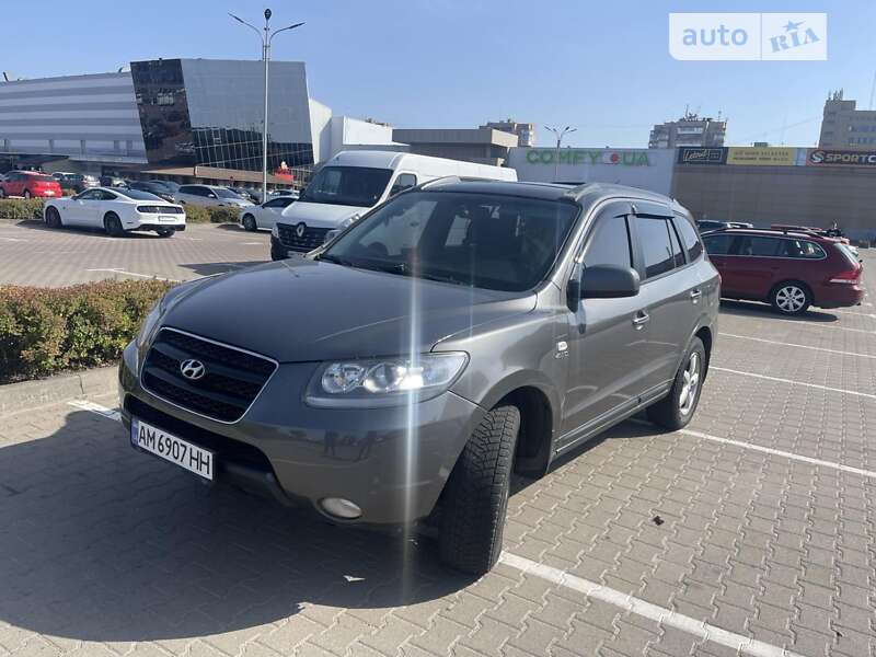 Внедорожник / Кроссовер Hyundai Santa FE 2008 в Киеве