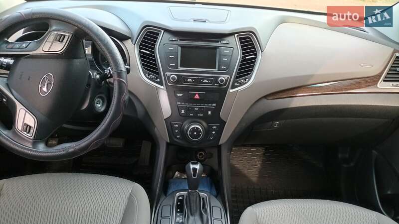 Позашляховик / Кросовер Hyundai Santa FE 2017 в Овручі