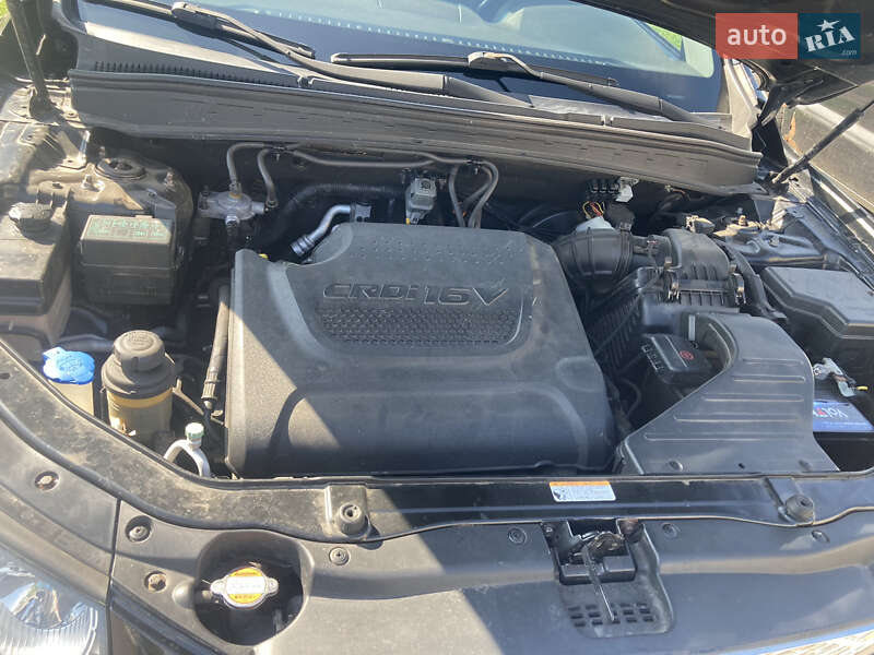 Позашляховик / Кросовер Hyundai Santa FE 2010 в Володимирі фото 12 Позашляховик / Кросовер Hyundai Santa FE 2010 в Володимирі