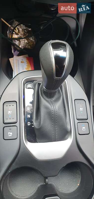 Позашляховик / Кросовер Hyundai Santa FE 2017 в Києві