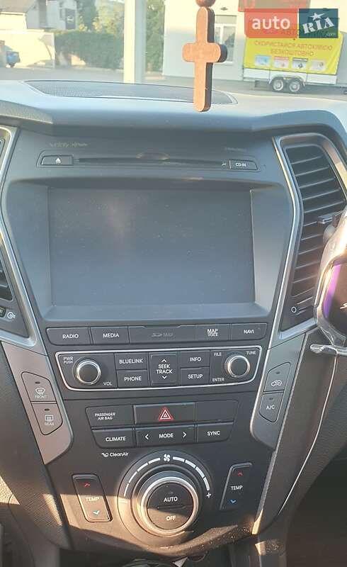 Позашляховик / Кросовер Hyundai Santa FE 2017 в Києві