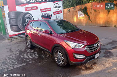 Внедорожник / Кроссовер Hyundai Santa FE 2013 в 