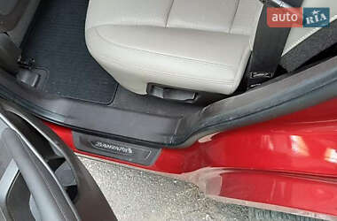 Внедорожник / Кроссовер Hyundai Santa FE 2013 в 