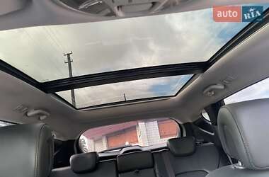 Внедорожник / Кроссовер Hyundai Santa FE 2013 в 