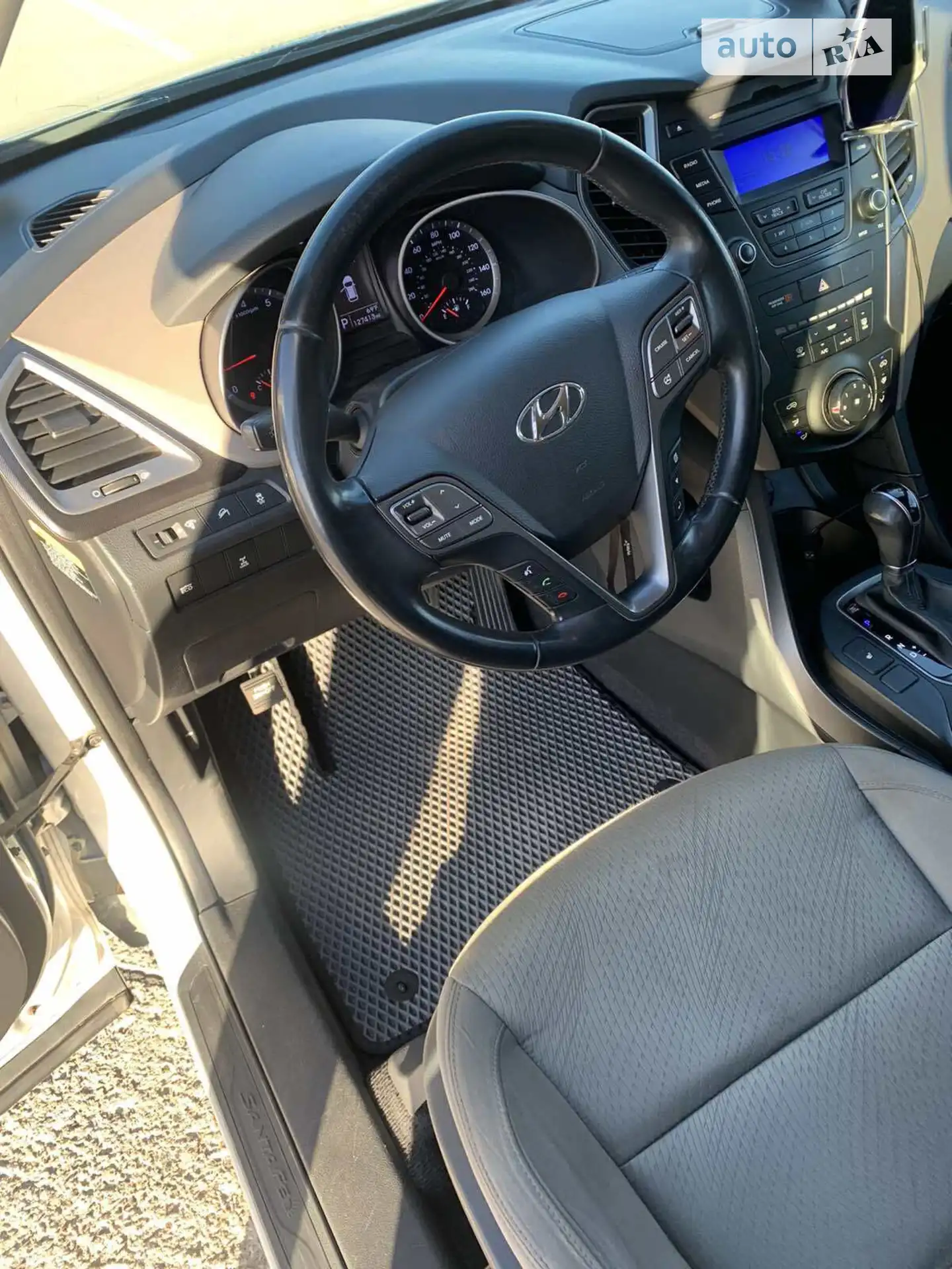 2012 Hyundai Santa Fe - мініатюра 9