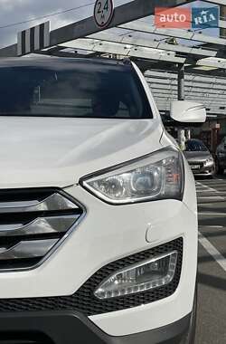 Внедорожник / Кроссовер Hyundai Santa FE 2013 в Киеве