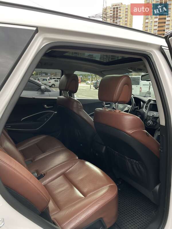 Позашляховик / Кросовер Hyundai Santa FE 2013 в Києві