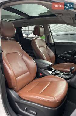 Внедорожник / Кроссовер Hyundai Santa FE 2013 в Киеве