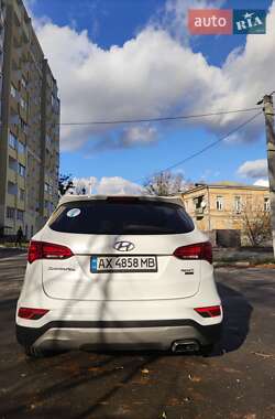 Внедорожник / Кроссовер Hyundai Santa FE 2016 в Харькове