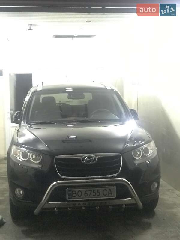 Позашляховик / Кросовер Hyundai Santa FE 2011 в Львові